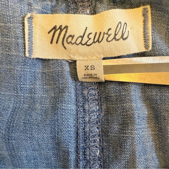 Madewell Button Front V Neck Relax Fit Blue size Extra Small - Picture 9 of 10